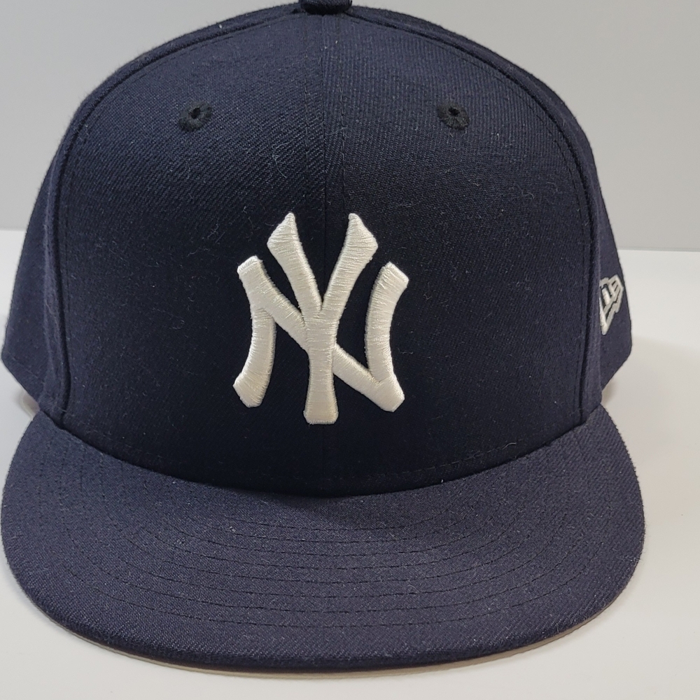 New Era / Men's Cap New York / Navy Blue....